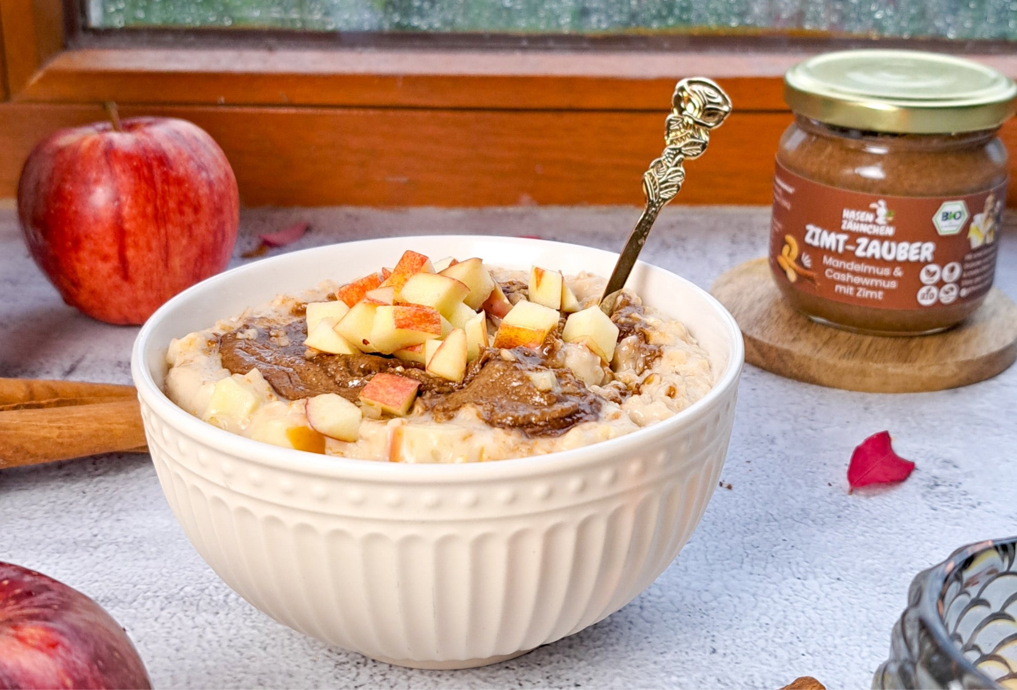 Cremiges Apfel-Zimt-Porridge