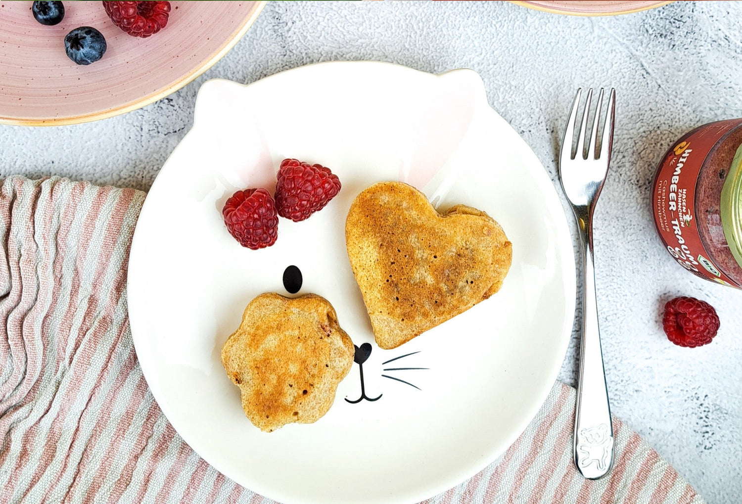 Gefüllte Pancakes mit Himbeer-Traum